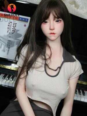 SHEDOLL 楚瑜 158cm｜C罩杯鋼琴學妹｜綁帶灰裙赤足｜可動關節坐姿｜仿真口腔+發熱體