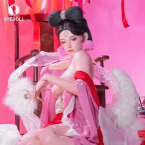 SHEDOLL 蘇夜歡(スー・イエファン) 168cm｜Dカップ艶狐｜紅金妲己(だっき)神話衣装｜54cm蜂腰+94cm蜜尻｜発熱腰震え+局部精密化｜千年妖妃の夜伽
