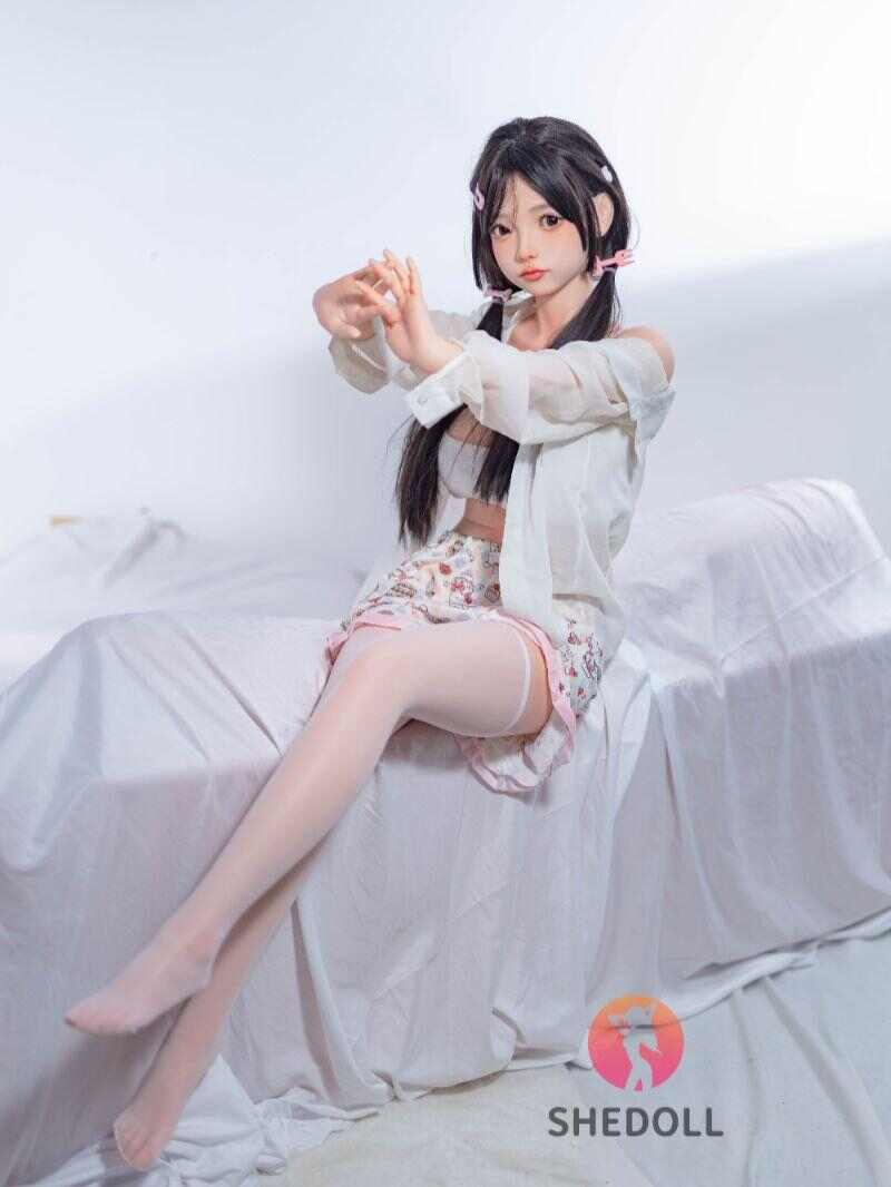 SHEDOLL ルオ イ 148cm | Dカップ | 花柄ドレス風 | 小柄巨乳細腰 | 加熱ボディ+植毛カスタム | 純欲系ガールフレンド